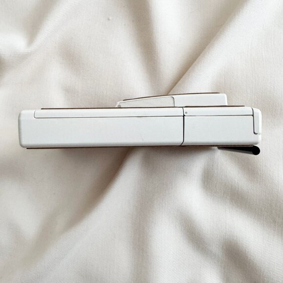 Vintage Polaroid SX-70 Model 2 Land Camera - Picture 7 of 7